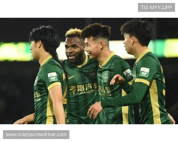 浙江队本赛季中超下半场补时阶段打入11球追平纪录表现引人注目